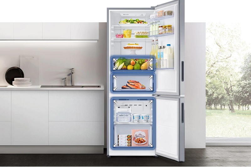 Tủ lạnh Samsung 307 lít RB30N4170S8/SV - làm lạnh vòm